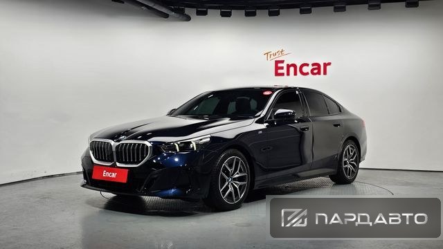 BMW 5 Series (G60)