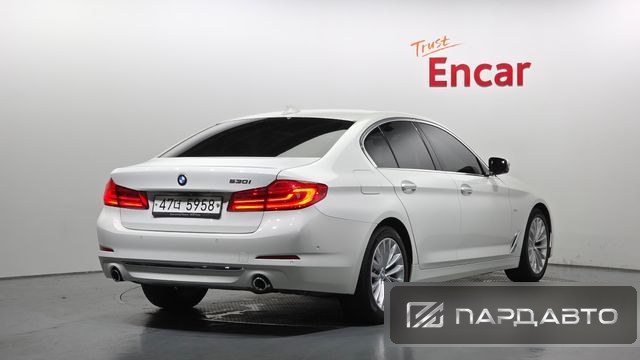 BMW 5 Series (G30)