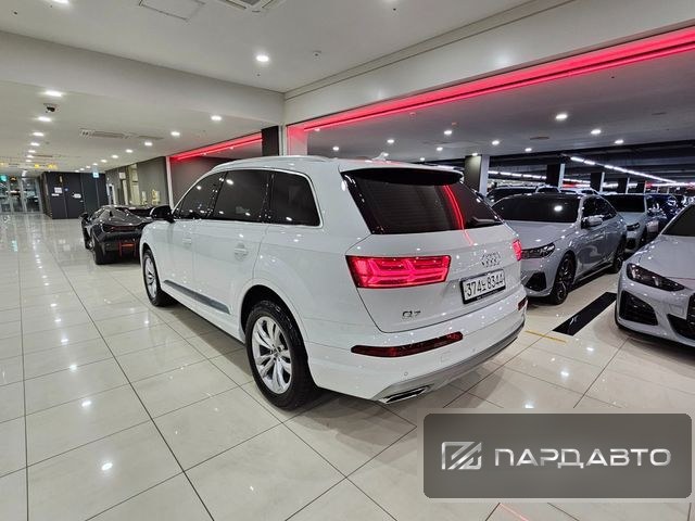 Audi Q7 (4M)