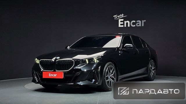 BMW 5 Series (G60)