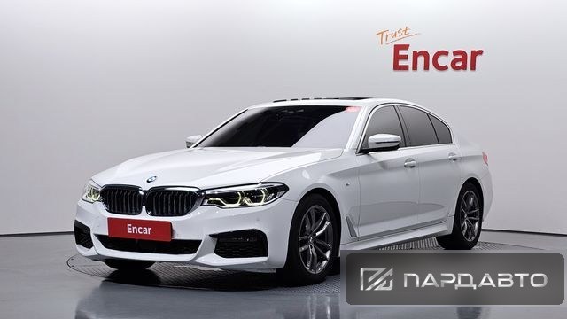 BMW 5 Series (G30)