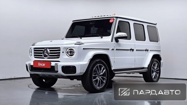 Mercedes-Benz G-Class (W465)