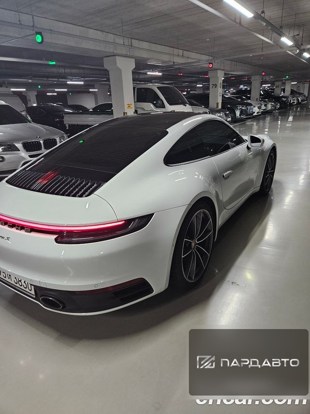 Porsche 911(992)
