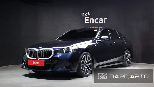 BMW 5 Series (G60)