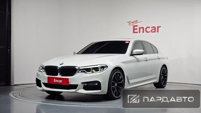 BMW 5 Series (G30)