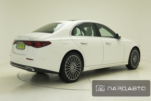 Mercedes-Benz E-Class (W214)