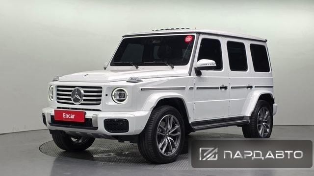 Mercedes-Benz G-Class (W465)