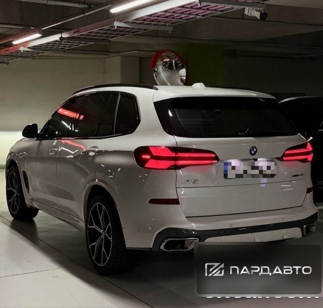 BMW X5 (G05)