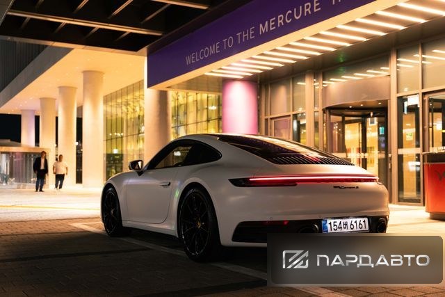 Porsche 911(992)
