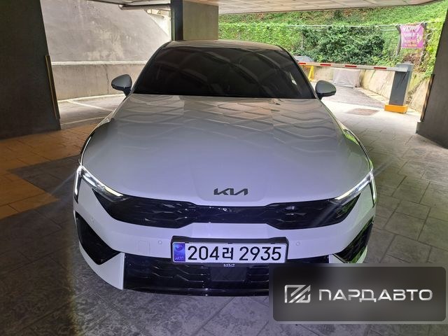 Kia K5 (DL3)