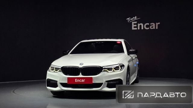 BMW 5 Series (G30)