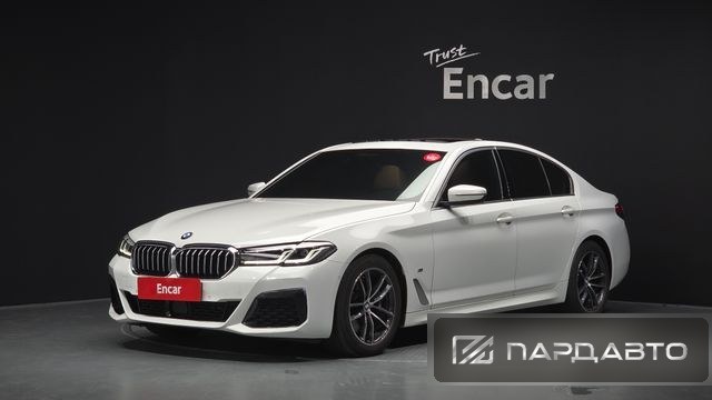 BMW 5 Series (G30)