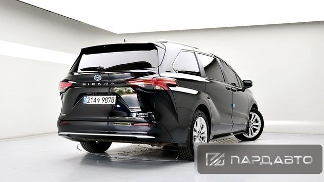 Toyota Sienna