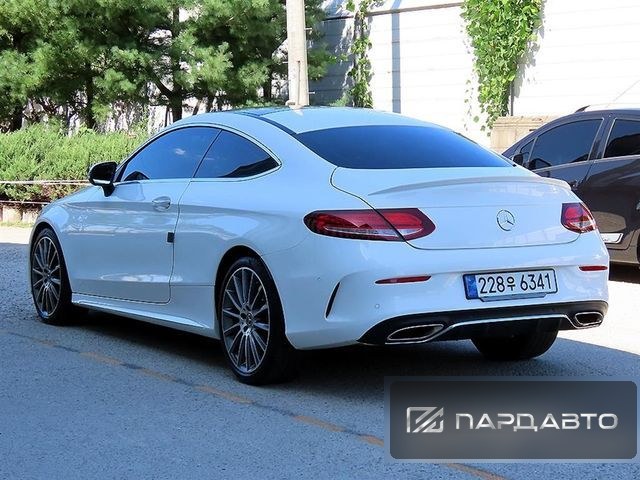 Mercedes-Benz C-Class (W205)