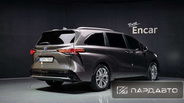 Toyota Sienna