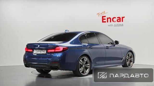 BMW 5 Series (G30)
