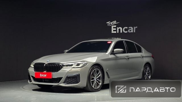BMW 5 Series (G30)