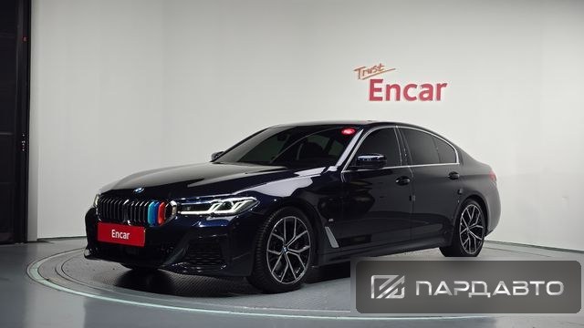 BMW 5 Series (G30)