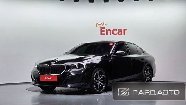 BMW 5 Series (G60)