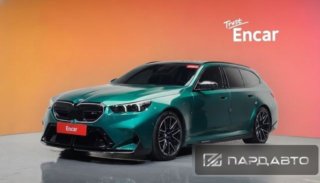 BMW M5 (G90)