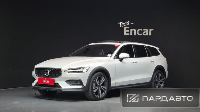 Volvo V60 Cross Country