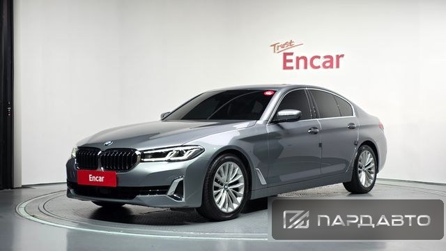 BMW 5 Series (G30)