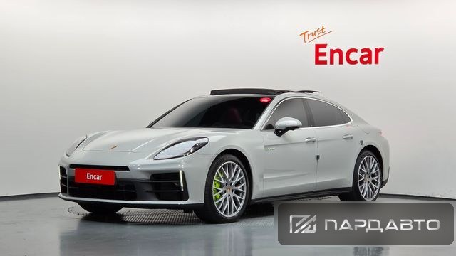 Porsche Panamera (976)
