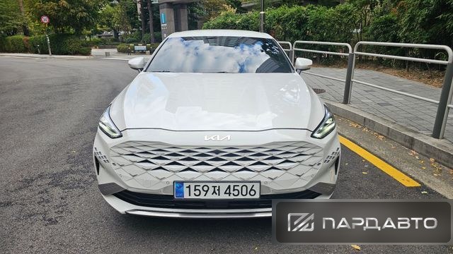 Kia K8 (GL3)