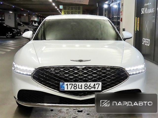 Genesis G90 (RS4)