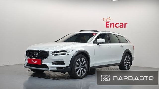 Volvo V90 Cross Country