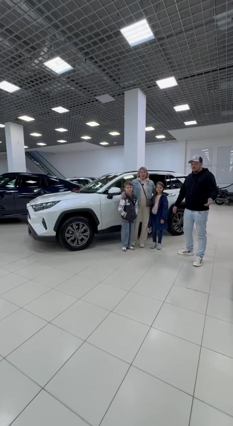 Гибрид 255 л.с. из Китая для семьи Юлии